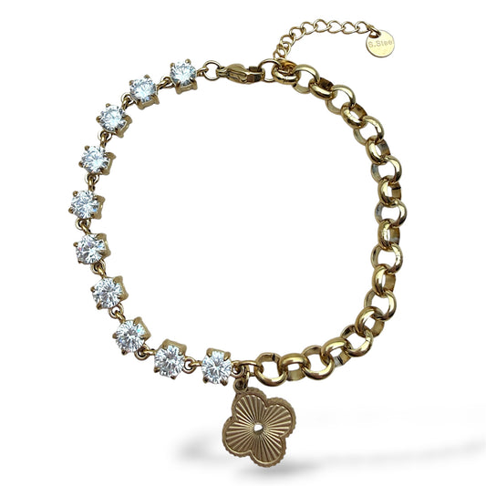 Diamond clover armband